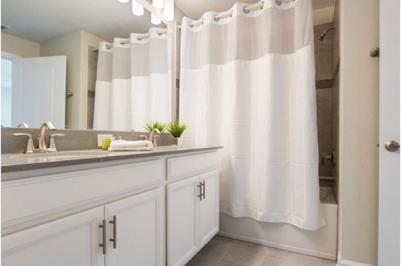 Four-Bedroom Townhome Kissimmee ออร์ลันโด ภายนอก รูปภาพ